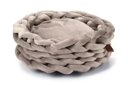 Designed by lotte ziba kattenmand - fluweel - grijs - 40x40x15 cm
